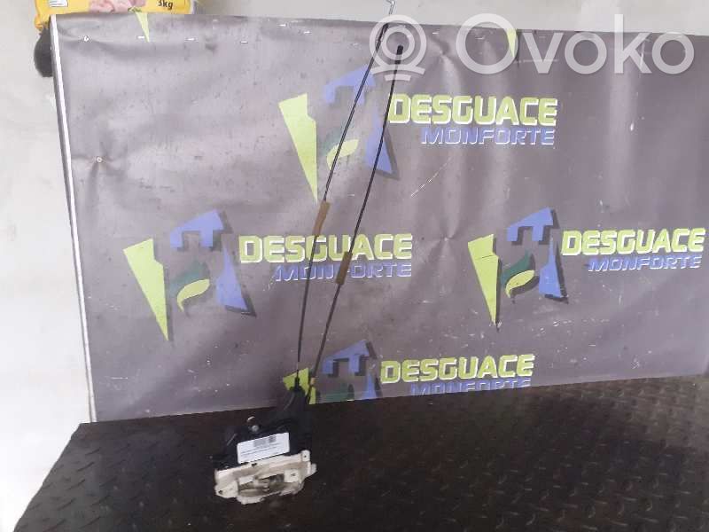 Mitsubishi Lancer X Front door lock 
