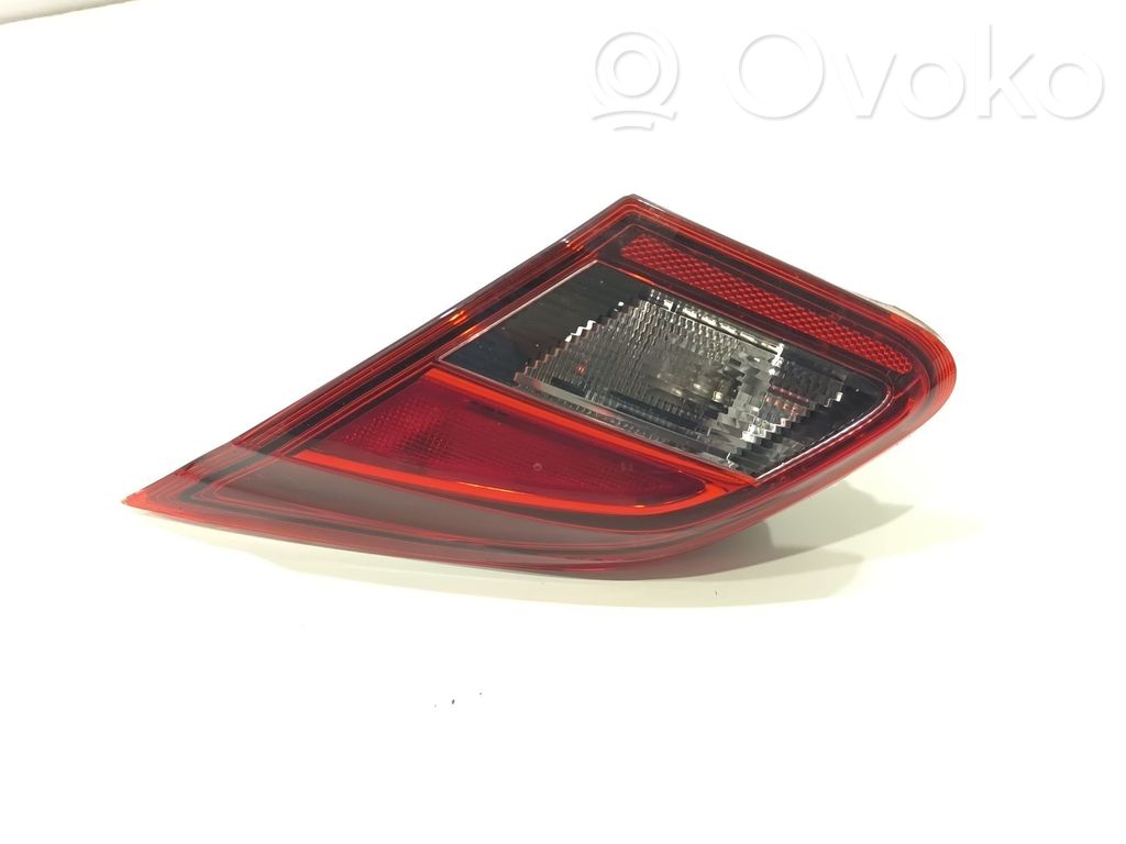 Opel Corsa E Tailgate rear/tail lights 