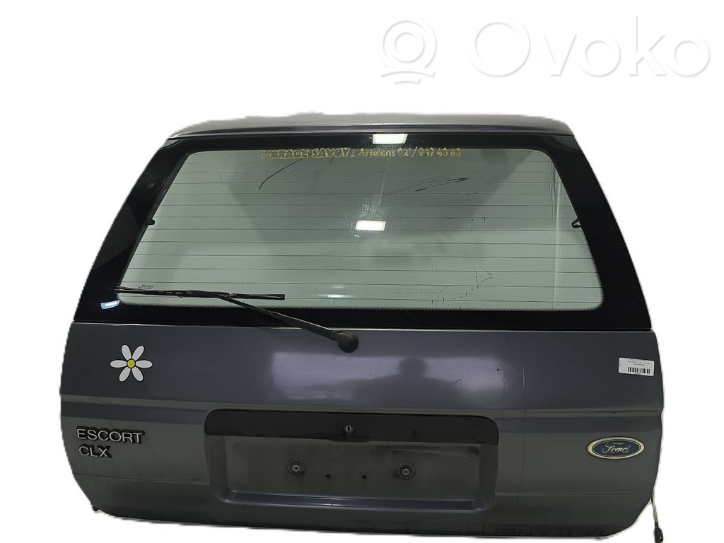 Ford Escort Puerta del maletero/compartimento de carga 