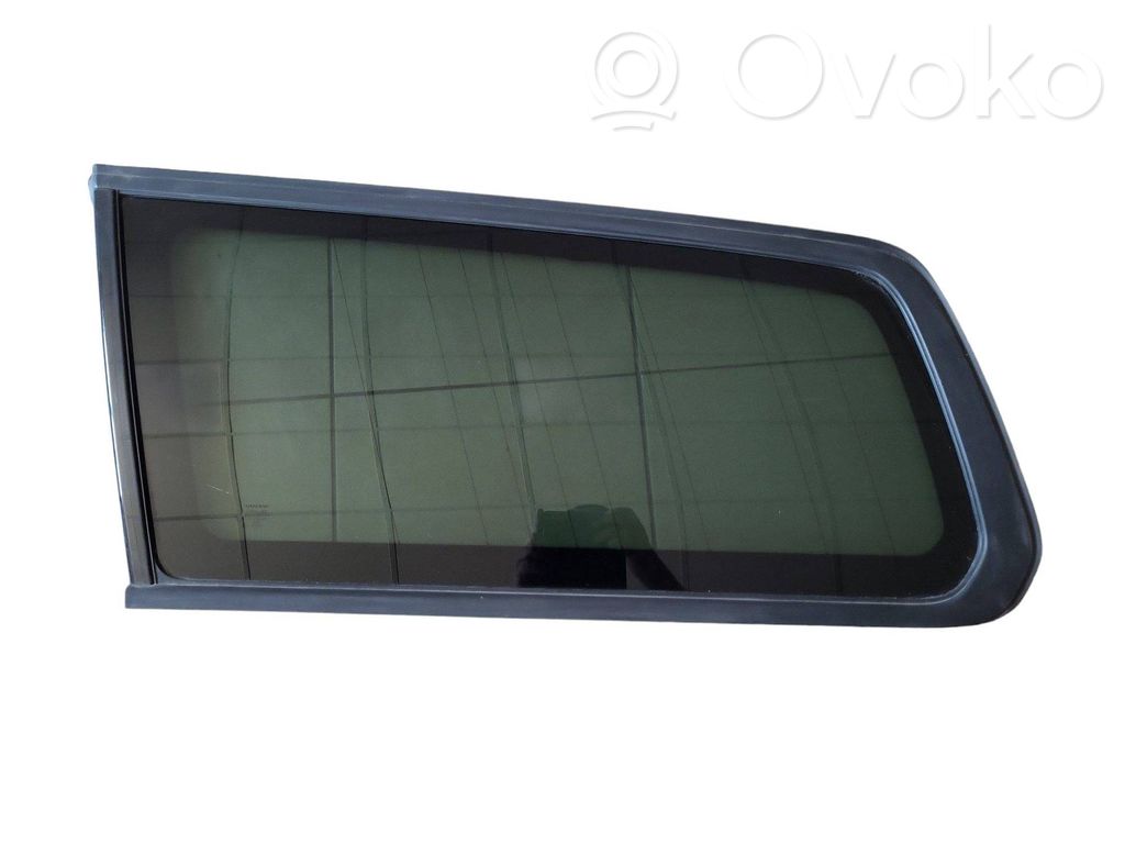 Volvo XC70 Vidrio lateral trasero 