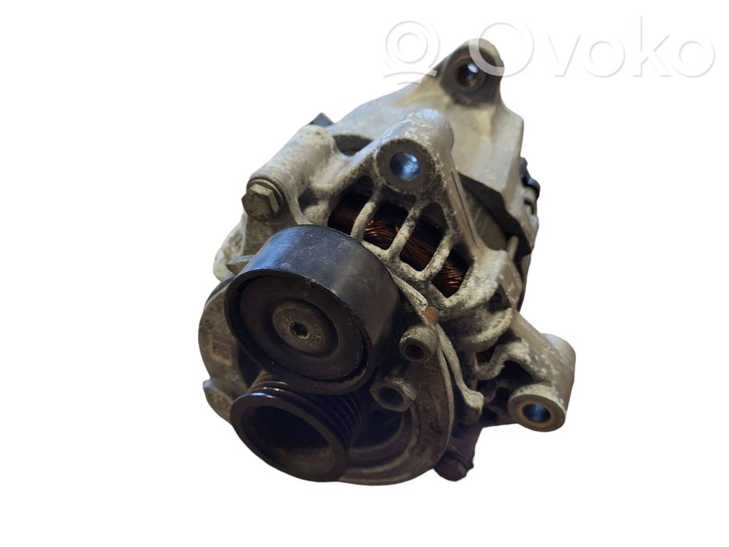 BMW 5 G30 G31 G38 Generatorius 