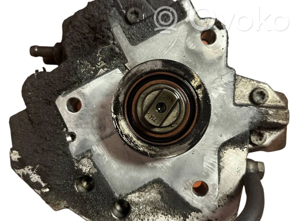 Volvo V70 Fuel injection high pressure pump 