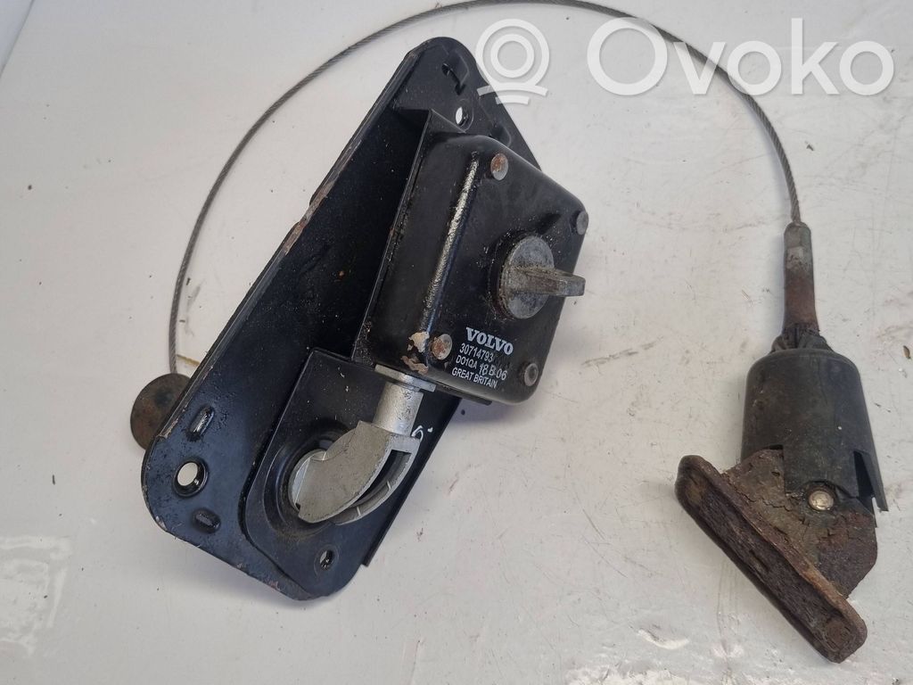 Volvo XC90 Spare wheel mounting bracket 
