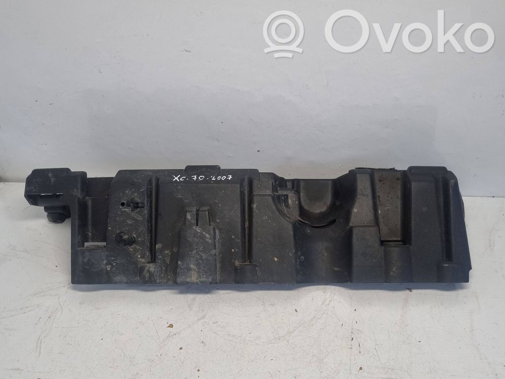 Volvo V70 Osłona górna silnika 