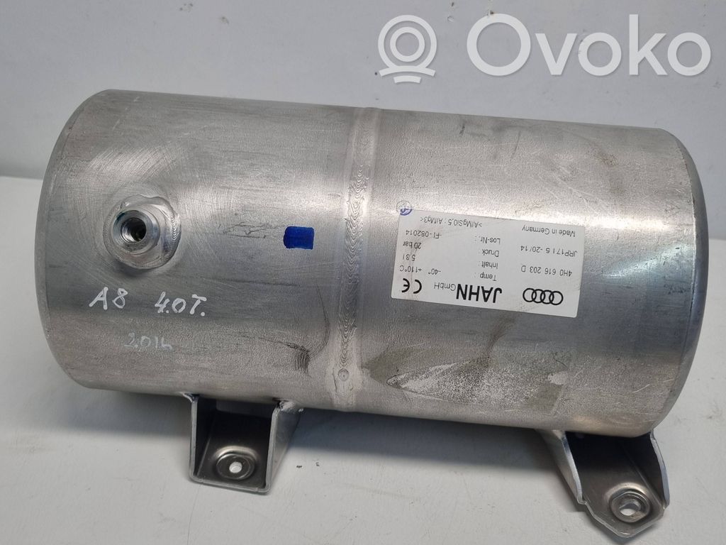 Audi A8 S8 D4 4H Ilmajousituksen painesäiliö 