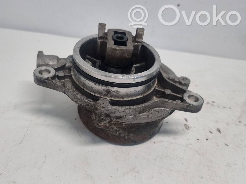 Vakuumo pompa   700137012