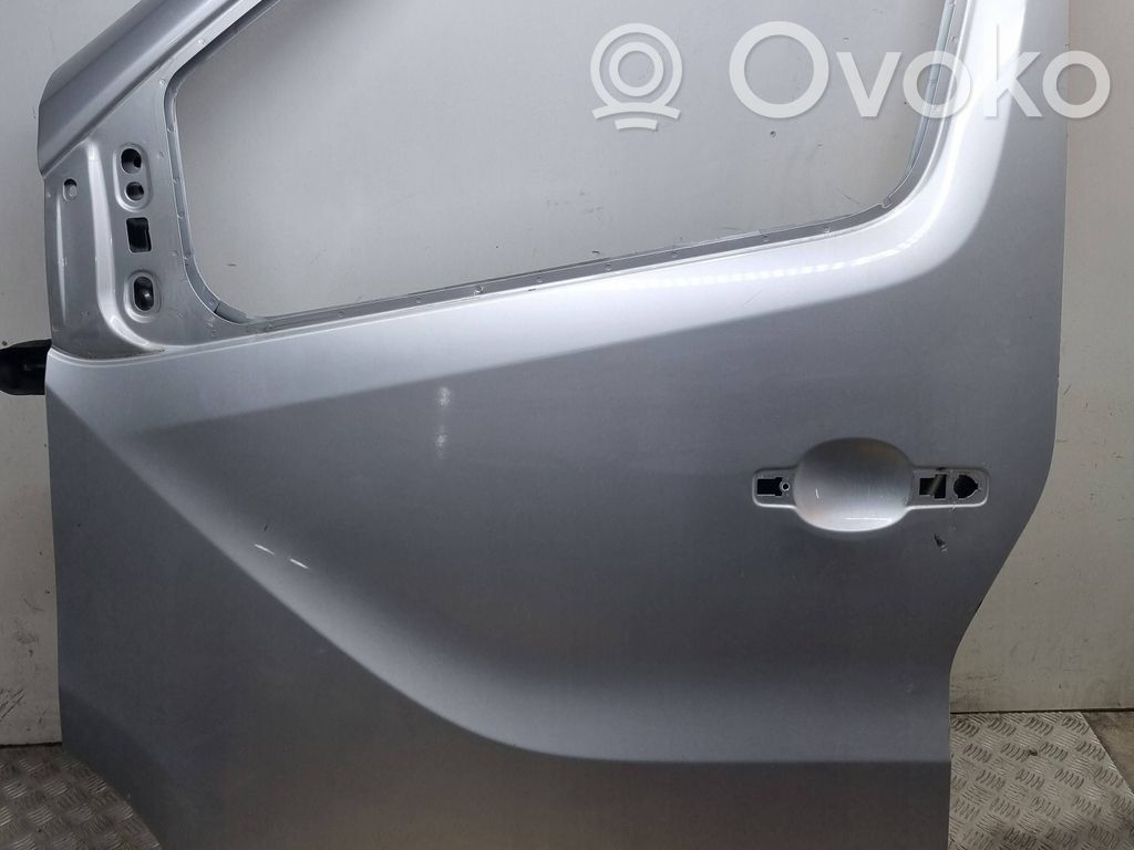 Opel Vivaro Drzwi 
