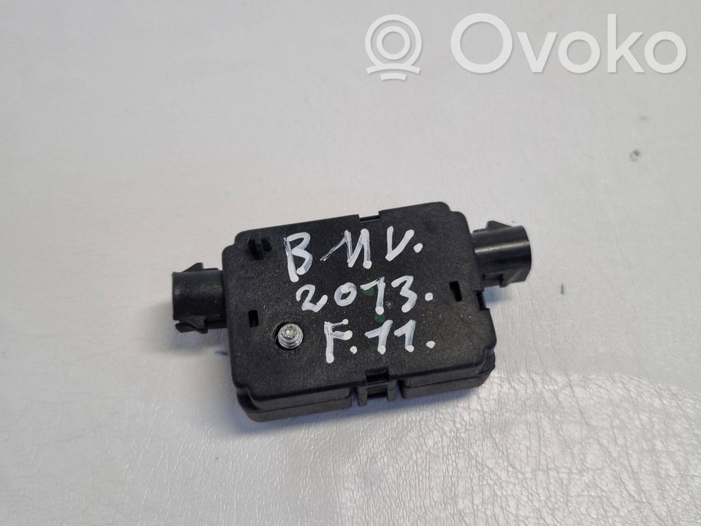 BMW 5 F10 F11 Amplificator antenă aeriană 