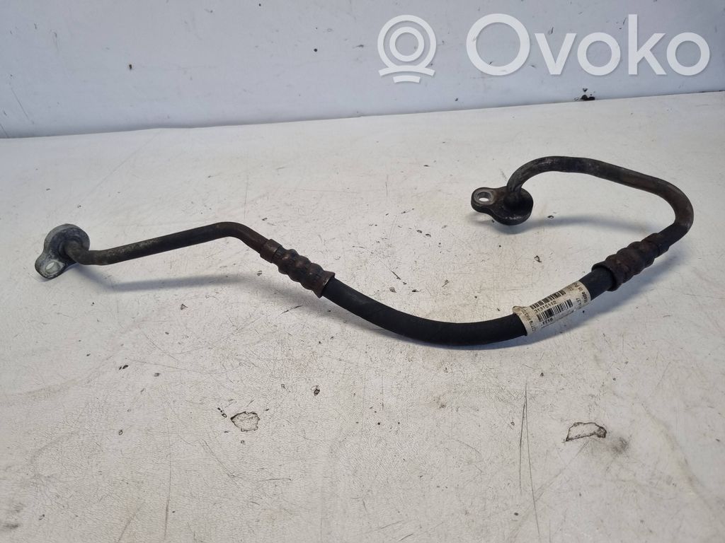 Volvo XC60 Ilmastointilaitteen putki (A/C) 