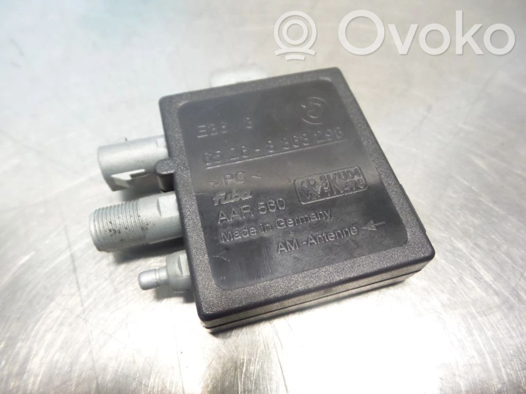 BMW 3 E36 Antenos stiprintuvas 