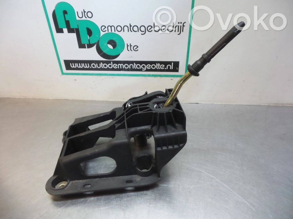 Citroen C3 Pluriel Gear shifter/selector 