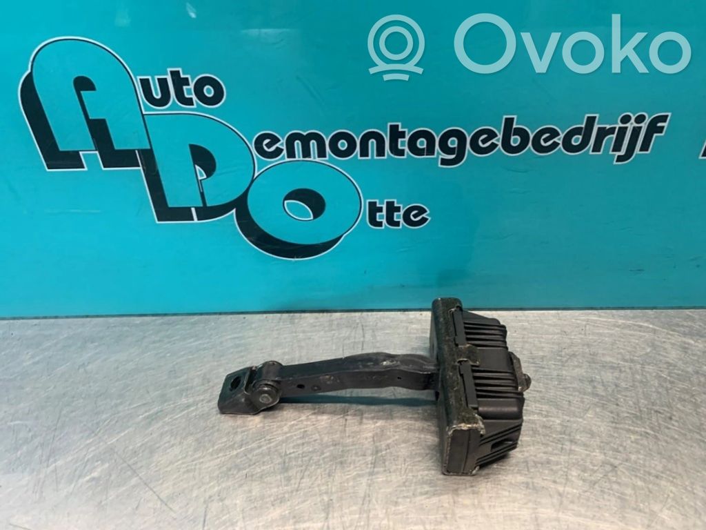 BMW 3 E46 Front door lock loop/hook striker 