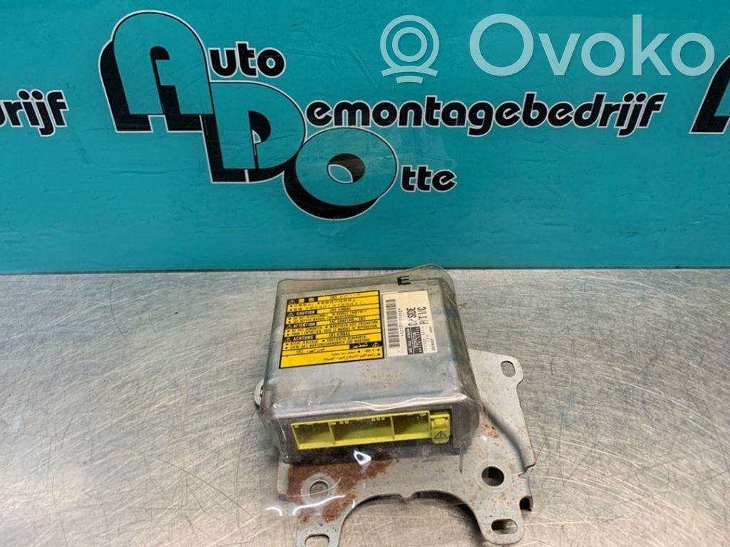Lexus IS 200-300 Unitate/modul de comandă airbaguri 