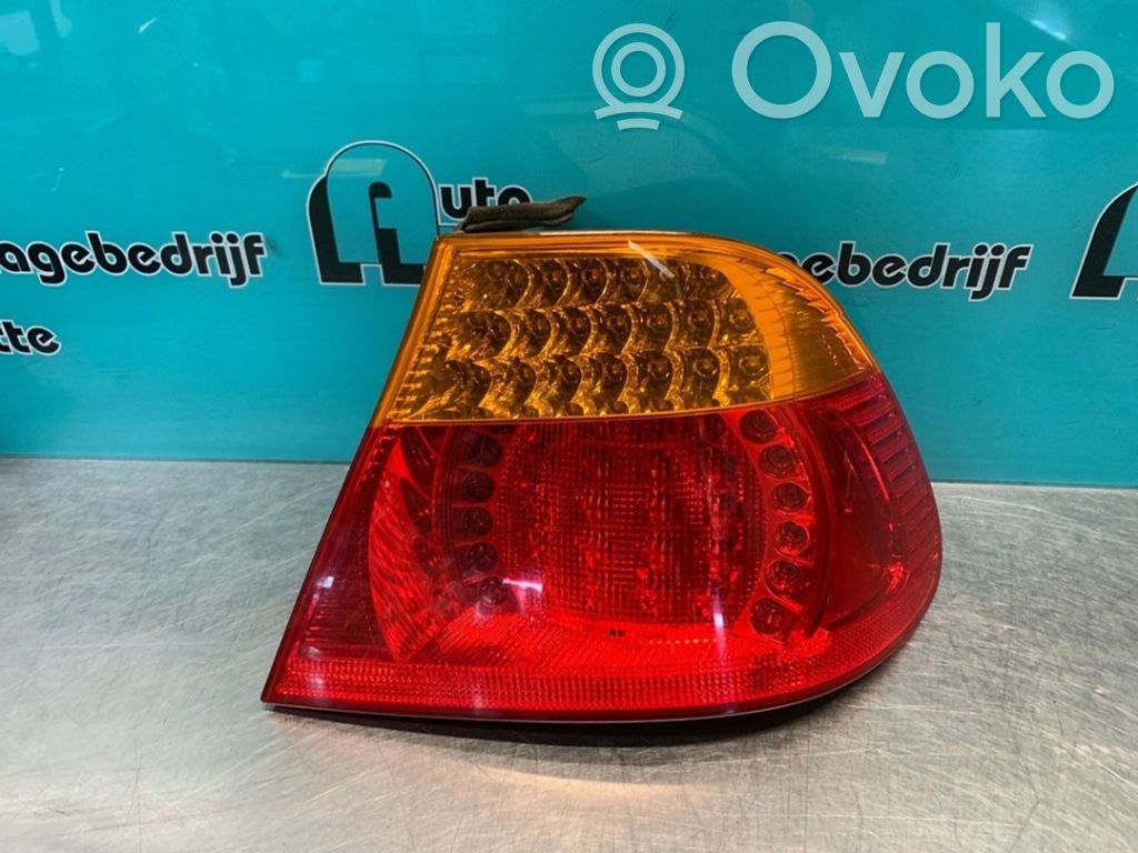 BMW 3 E46 Galinis žibintas kėbule 