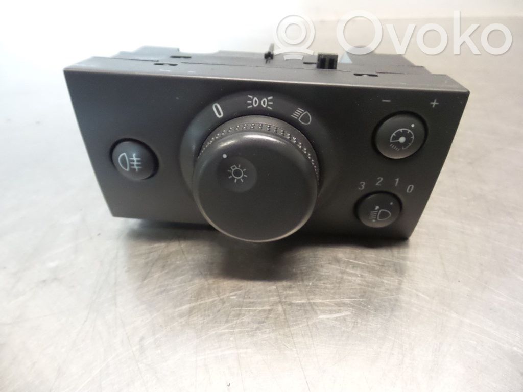 Opel Meriva A Interruptor de luz 