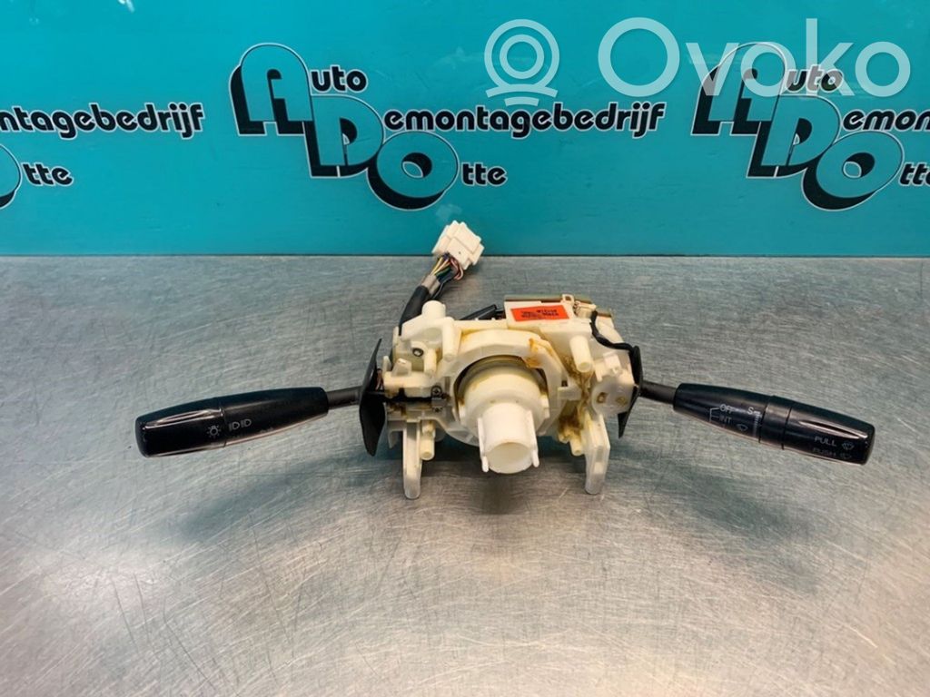 KIA Rio Przełącznik / Przycisk kierownicy 