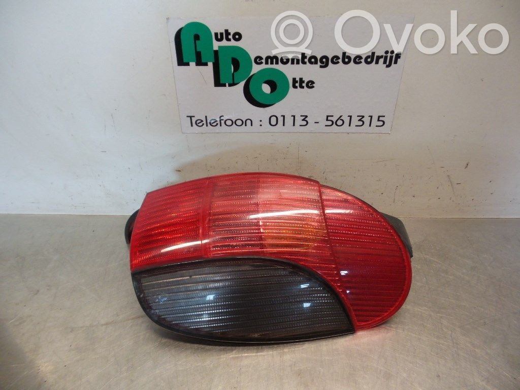 Peugeot 306 Luci posteriori 