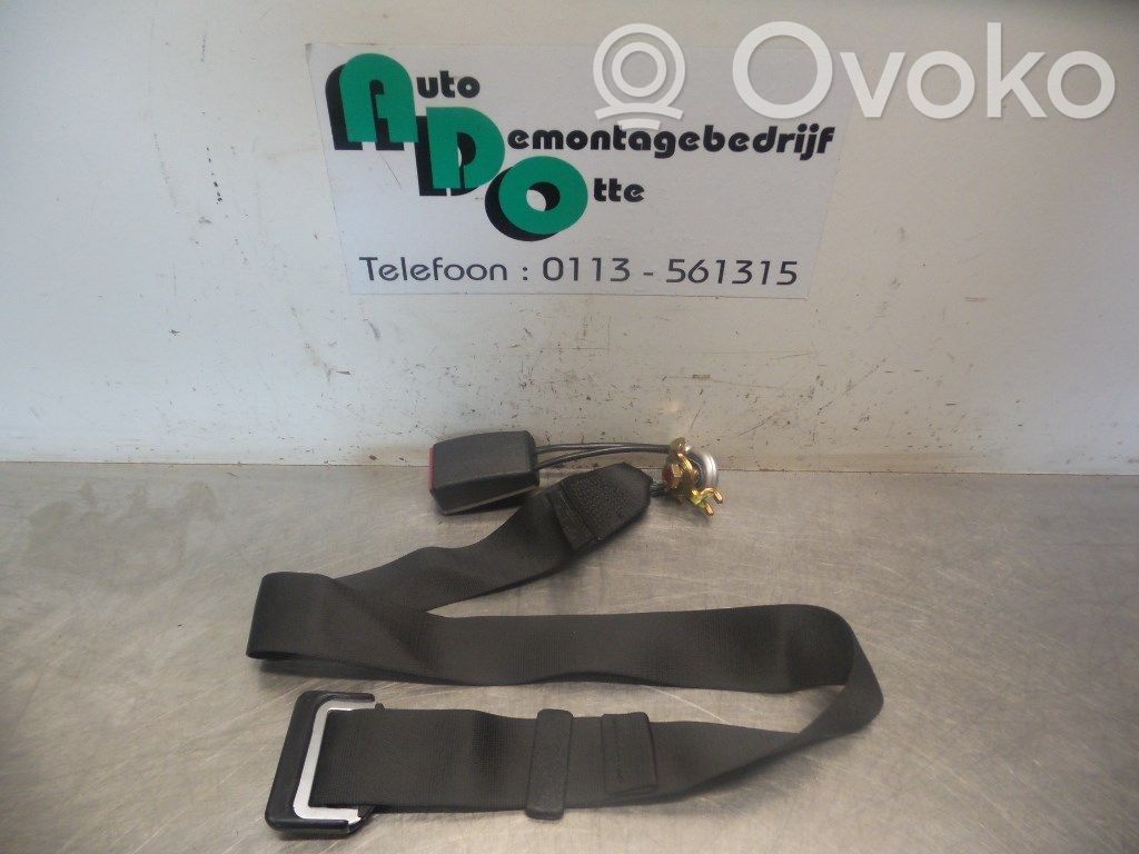 Mercedes-Benz E W124 Rear seatbelt 