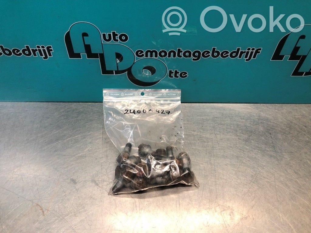 Ford Ka Tuercas/tornillos 