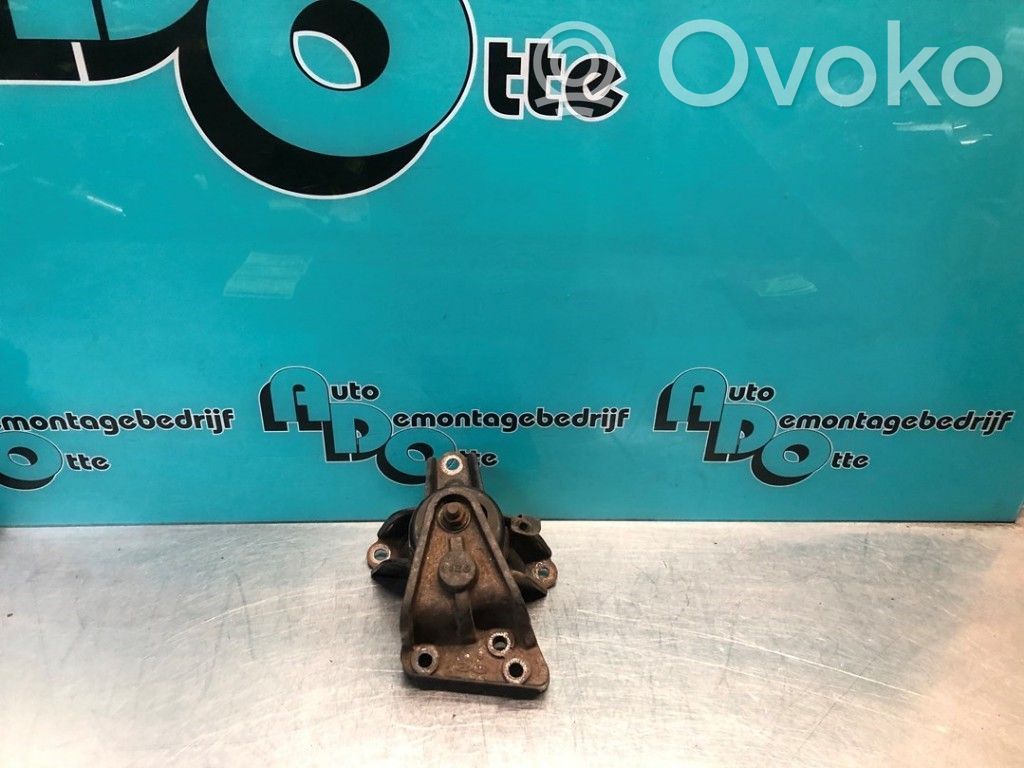 KIA Picanto Engine mount bracket 