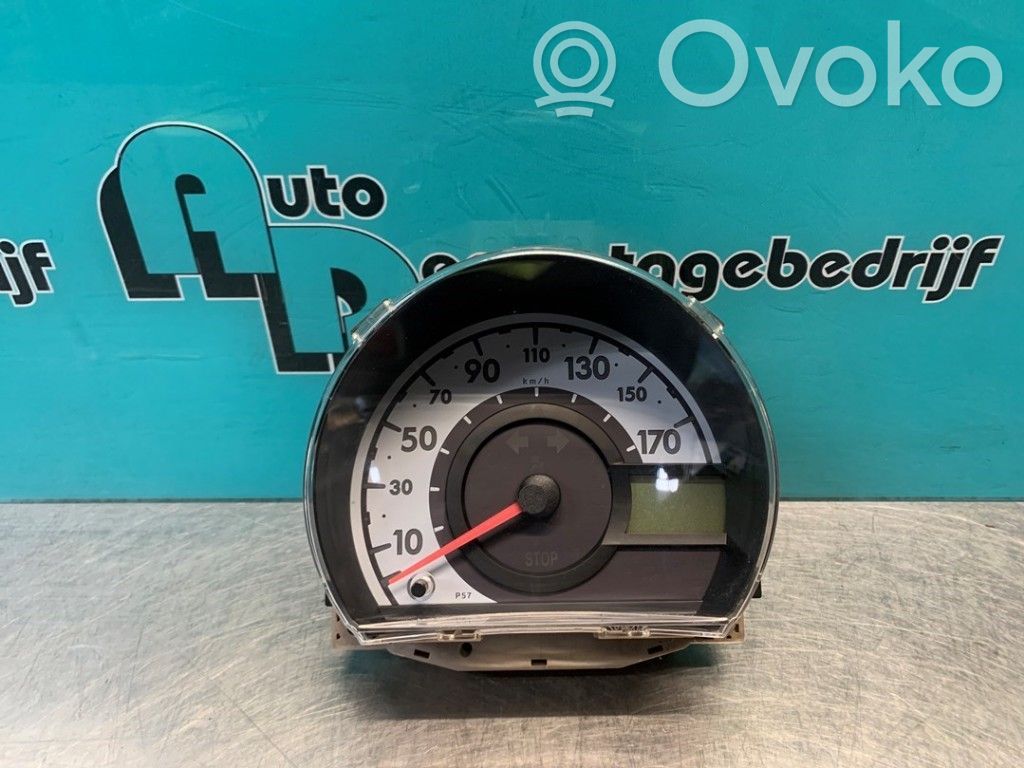 Toyota Aygo AB10 Spidometrs (instrumentu panelī) 