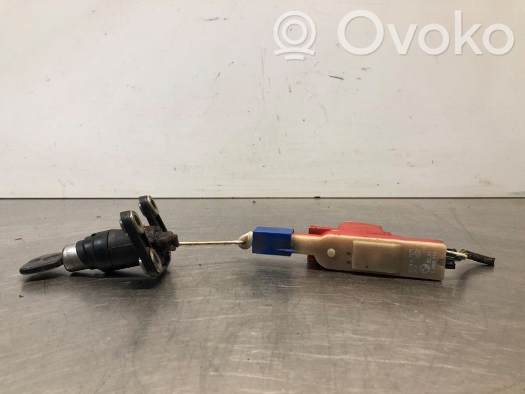 BMW 3 E30 Tailgate/trunk/boot lock/catch/latch 