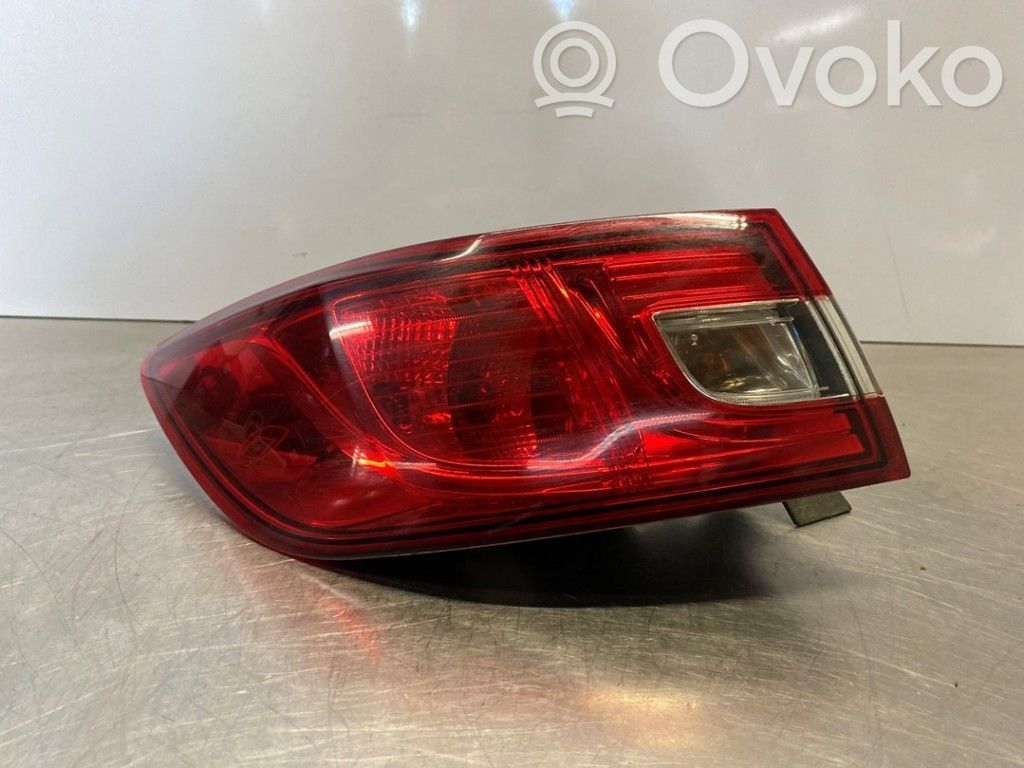 Renault Clio IV Luz trasera/de freno 