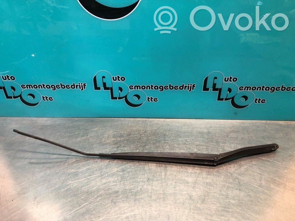 Renault Clio IV Wischerarm vorne 