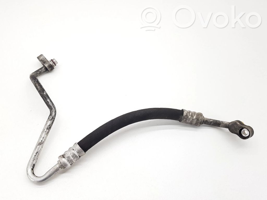 BMW 5 E60 E61 Ilmastointilaitteen putki (A/C) 