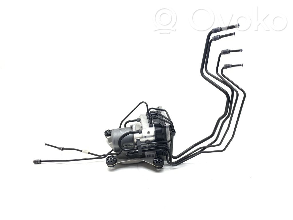 BMW 5 G30 G31 G38 ABS-pumppu 