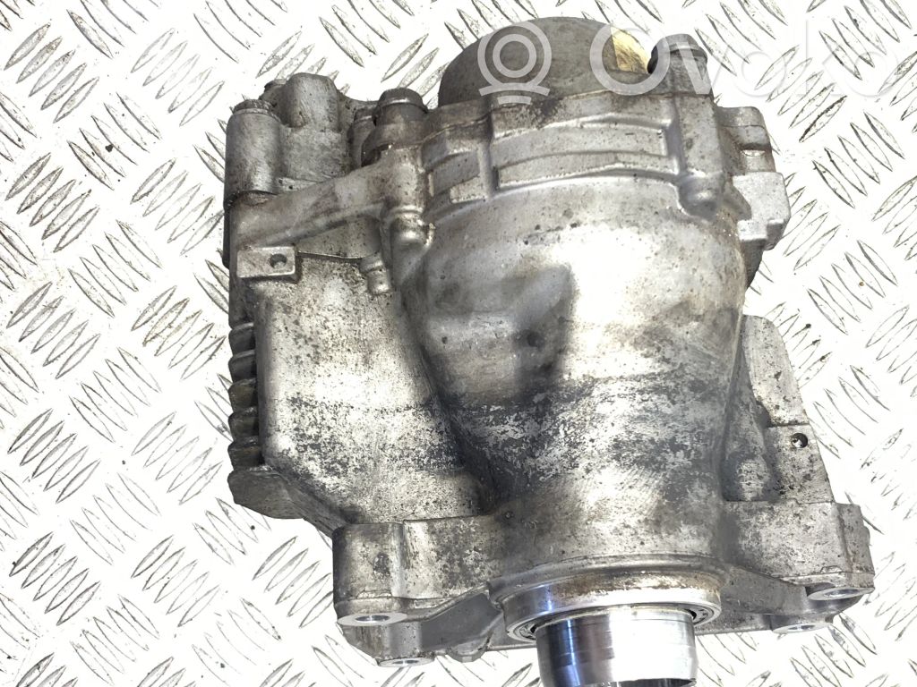 Volkswagen PASSAT B7 Front differential 