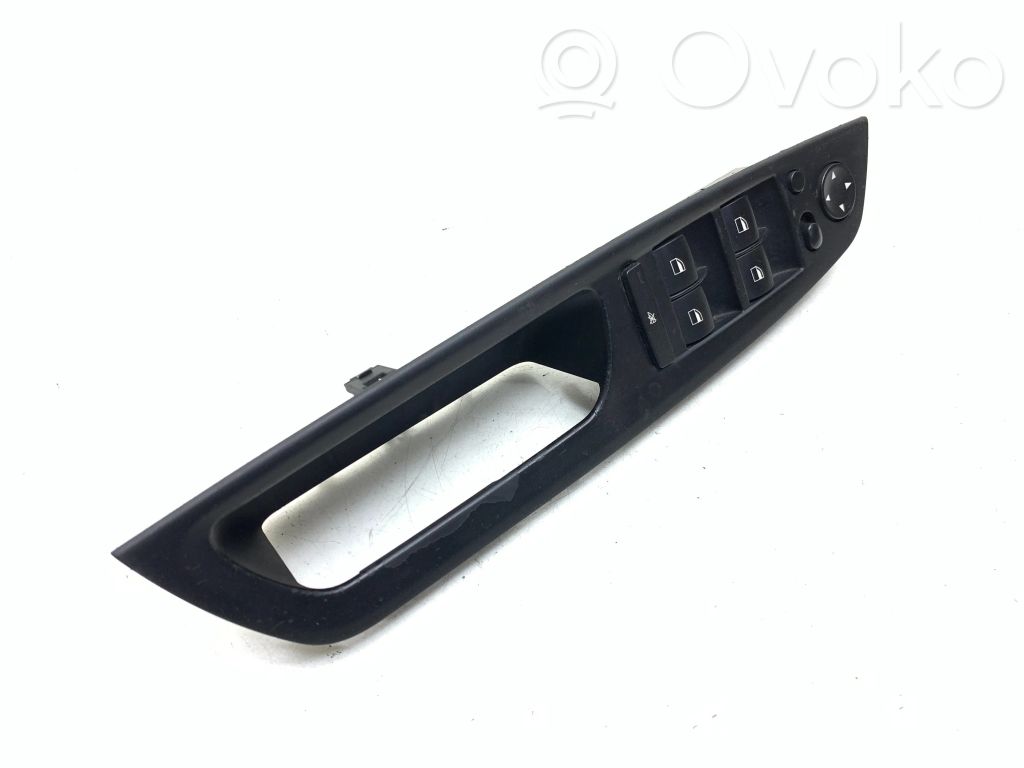 Electric window control switch   7137137,921804401