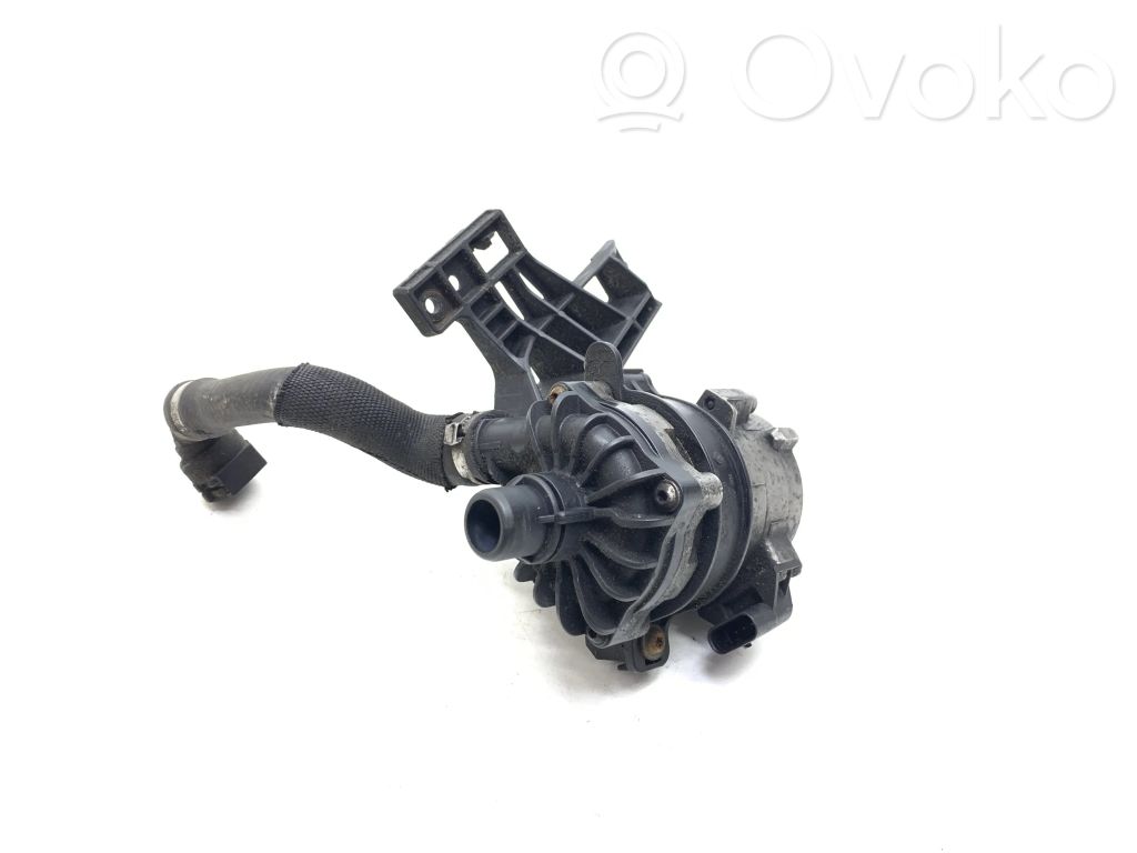 BMW 5 F10 F11 Pompa cyrkulacji / obiegu wody 