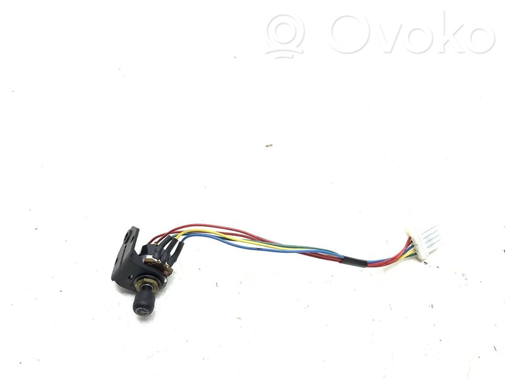 Jaguar XK8 - XKR Cruise control switch 