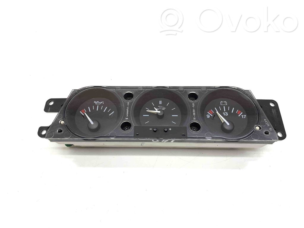 Jaguar XK8 - XKR Reloj 