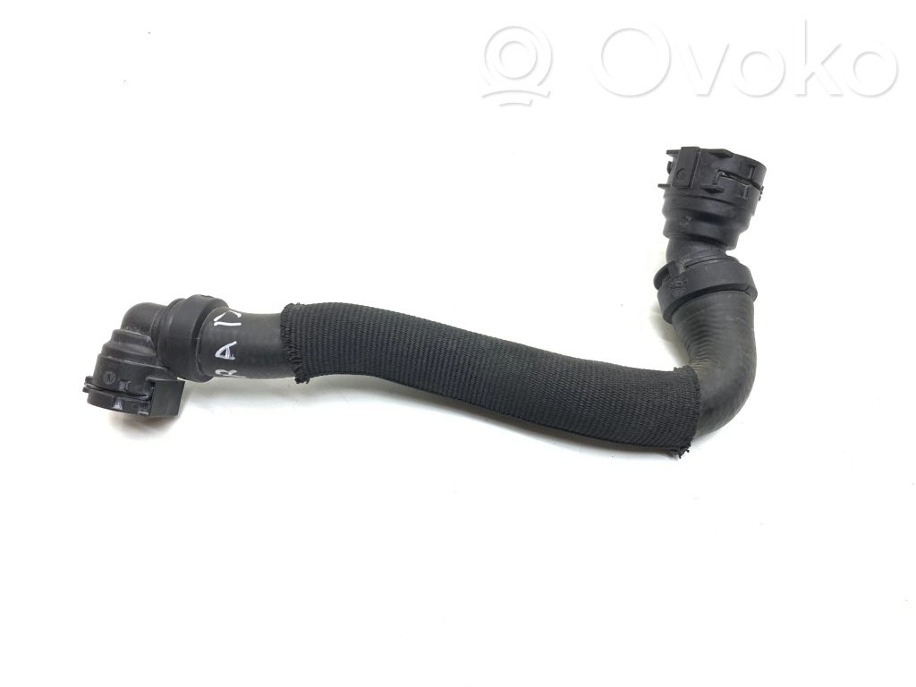 BMW 5 G30 G31 G38 Conductă/furtun lichid de răcire motor 