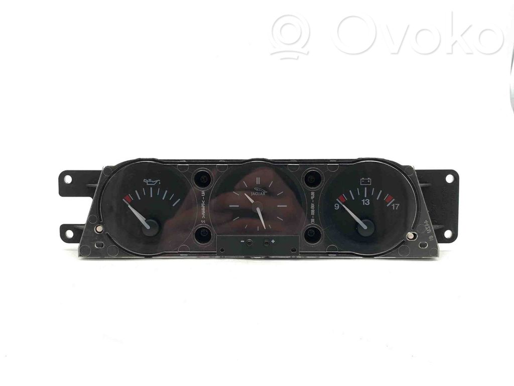 Jaguar XK8 - XKR Reloj 