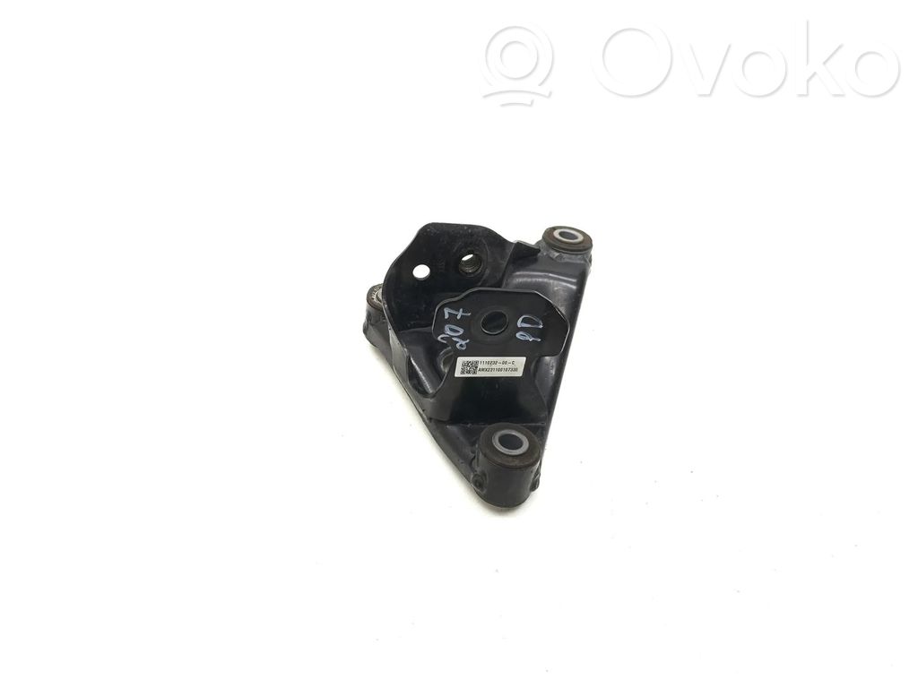 Tesla Model 3 Engine mounting bracket 