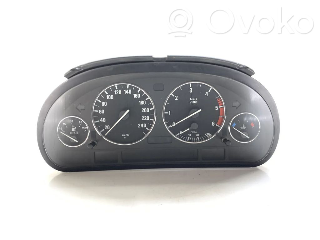 BMW 5 E39 Nopeusmittari (mittaristo) 