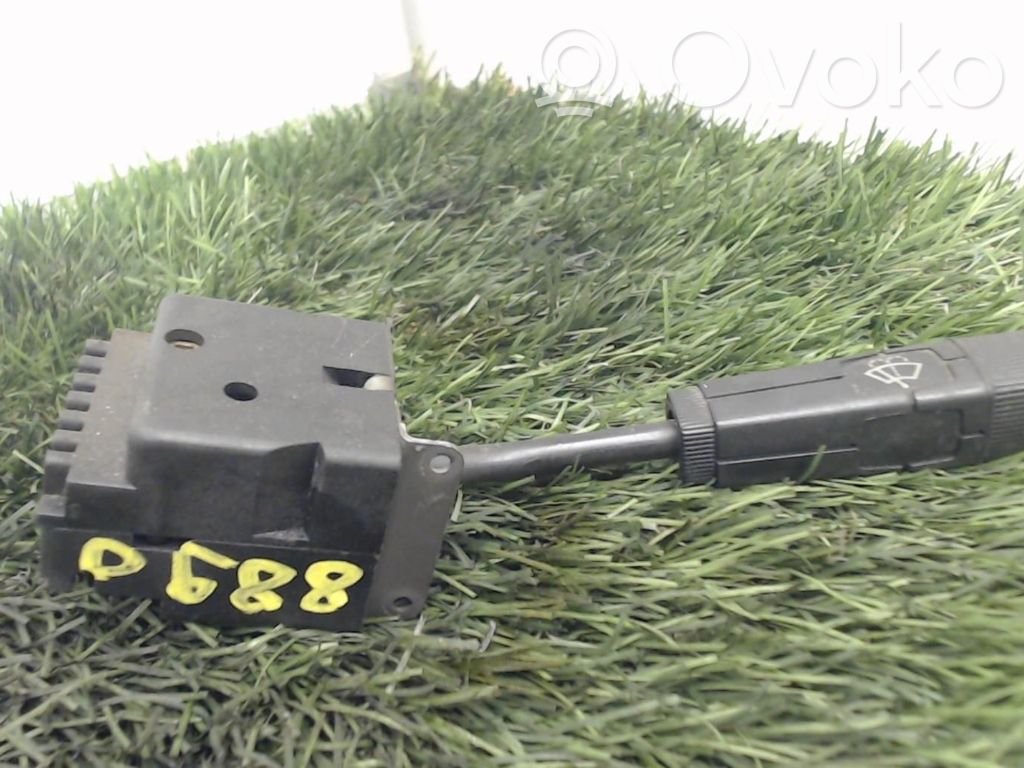 Renault Express Wiper control stalk 