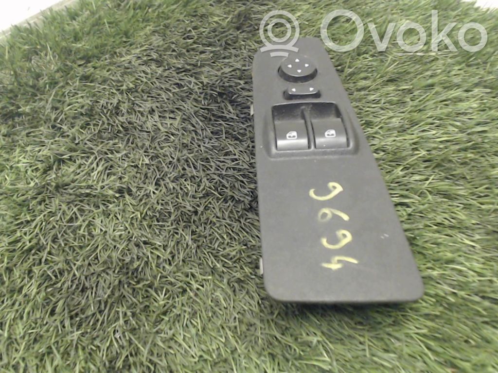 Fiat Bravo Electric window control switch 