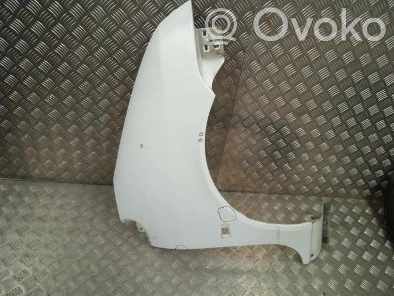 Renault Twingo I Sparnas 