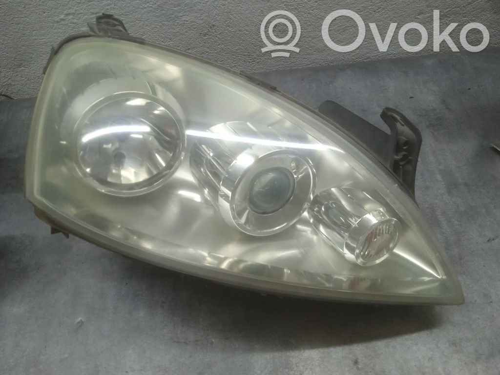 Opel Corsa C Headlight/headlamp 