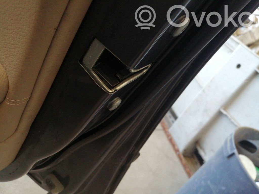Etuoven lukko   51217011244