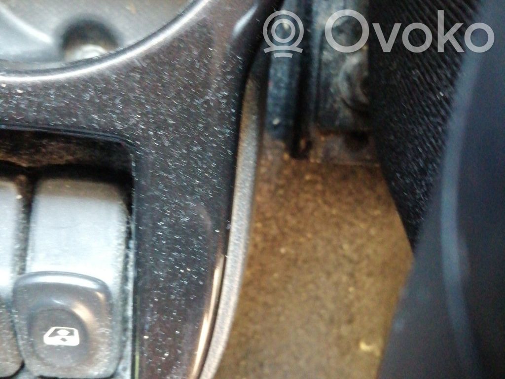 Dacia Duster Electric window control switch 