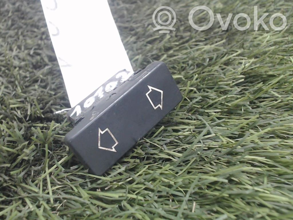 Peugeot 309 Electric window control switch 