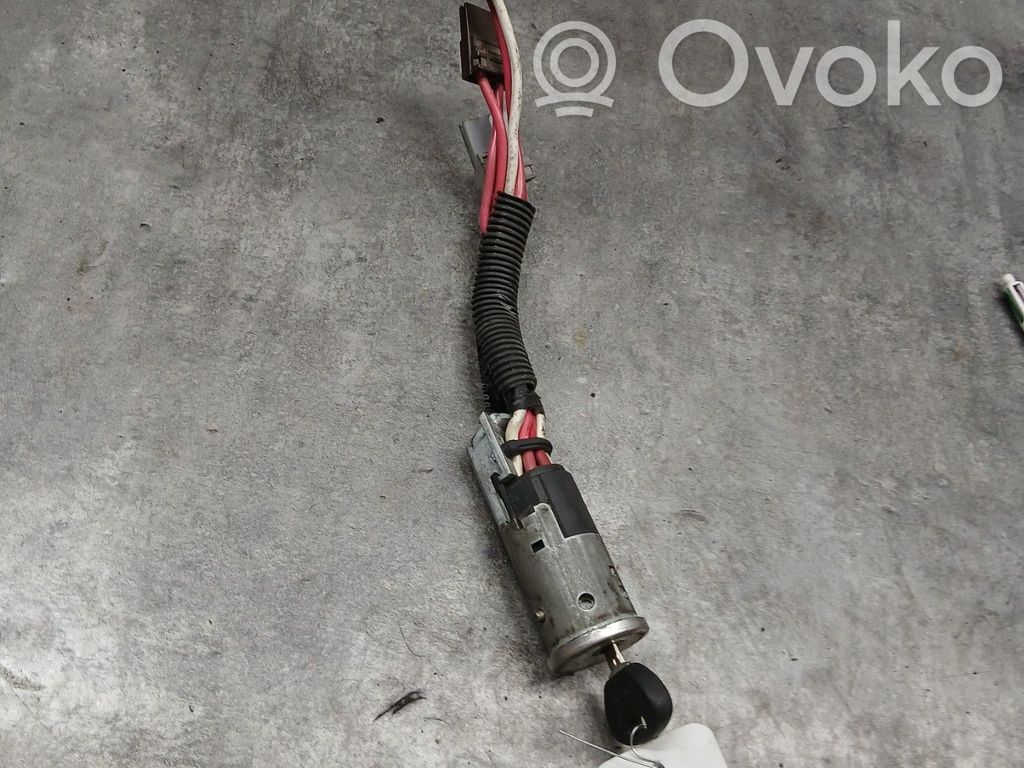 Citroen AX Užvedimo spynelė 