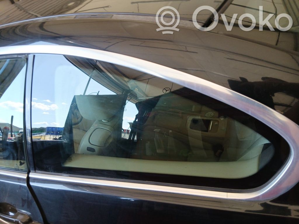 BMW 3 E92 E93 Rear side window 