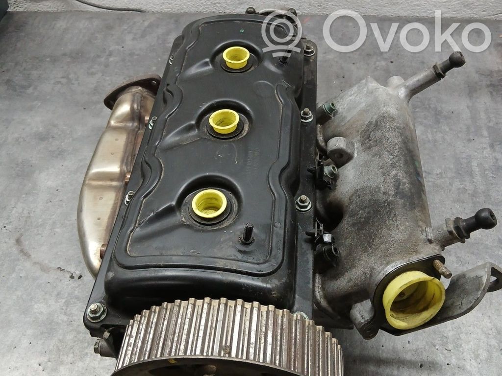 Audi A6 S6 C5 4B Culata del motor 