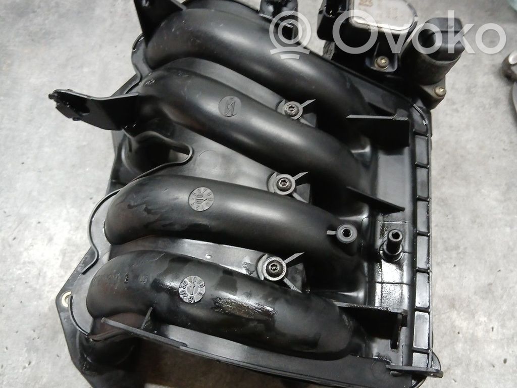 Citroen Saxo Colector de admisión 